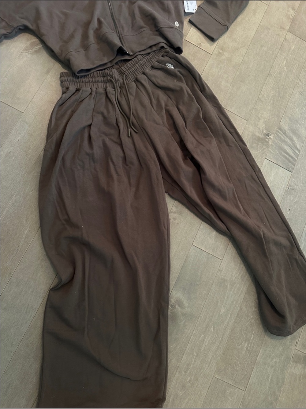 Free People Dark Brown Cropped Zip Hoodie & Wide Leg Joggers Set - Picture 3 of 7